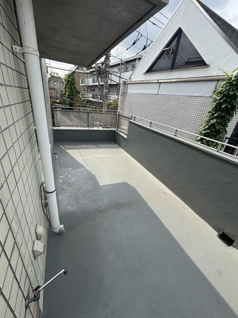 東急田園都市線 池尻大橋駅 徒歩8分 3階建 築37年の内装写真