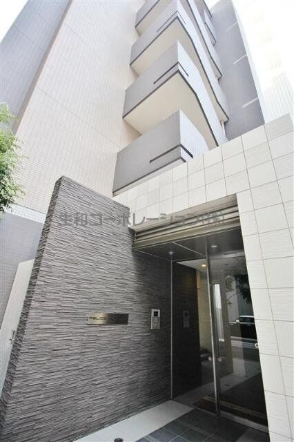 都営大江戸線 蔵前駅 徒歩2分 6階建 築16年の外観写真