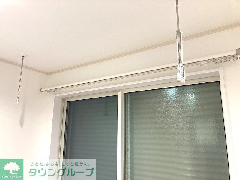 その他　雨の日も安心、室内物干し付き！