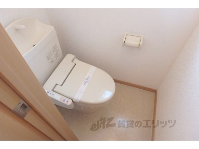 カーザミア2のトイレ写真