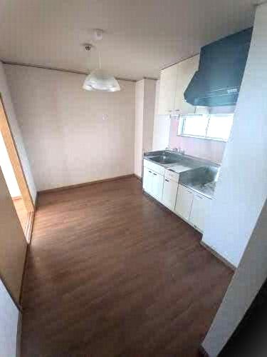 エステート小山第一の居間写真