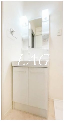 洗面設備　独立洗面台です。
