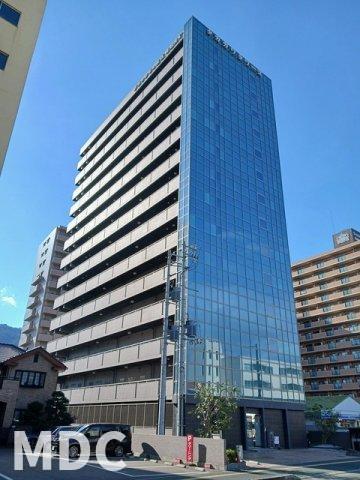 ＪＲ徳島線 徳島駅 バス乗車時間：12分 最寄りバス停で下車 徒歩1分 築8年