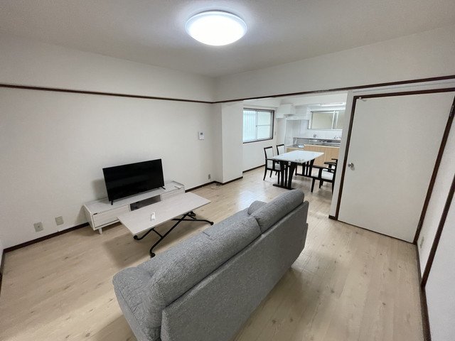 東朋第一マンションの居間写真