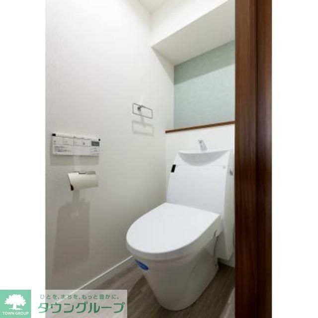 トイレ　※写真は同タイプ住戸です。