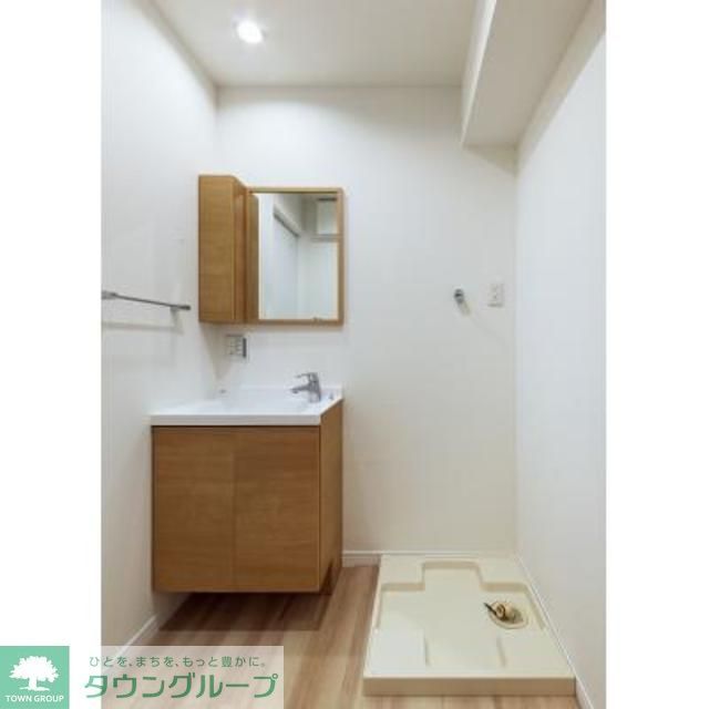 洗面設備　※写真は同タイプ住戸です。