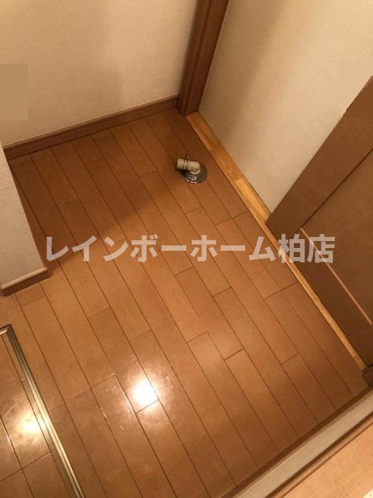 その他設備　室内洗濯機置き場です