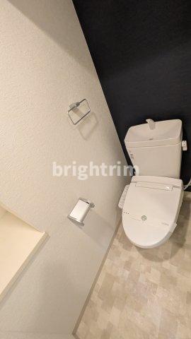 トイレ　清潔感のあるトイレです