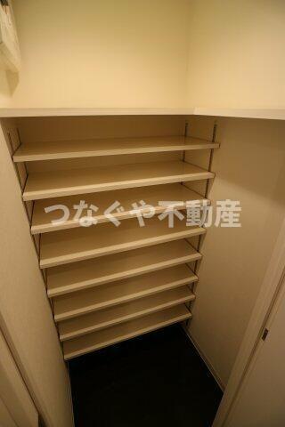 収納　ブライズ上池台