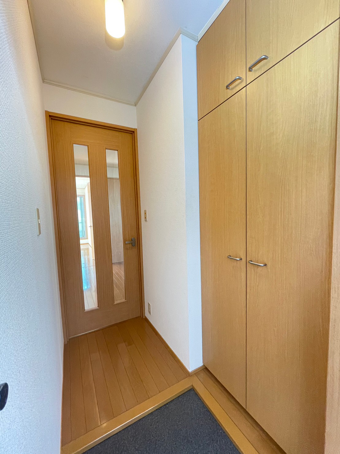 エターナル青毛の玄関写真