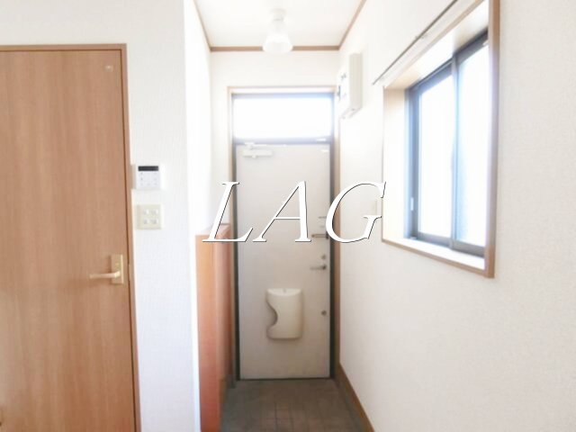 玄関　玄関です。