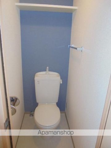 西武多摩川線 是政駅 徒歩3分 3階建 築23年のトイレ写真