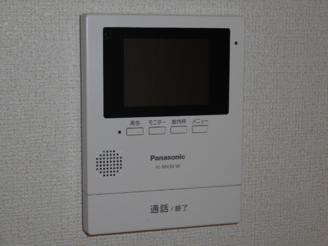 セキュリティ　カラーＴＶモニター付インターホン完備