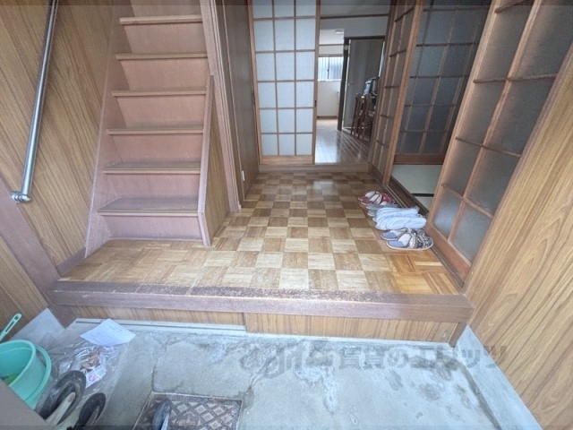 玄関