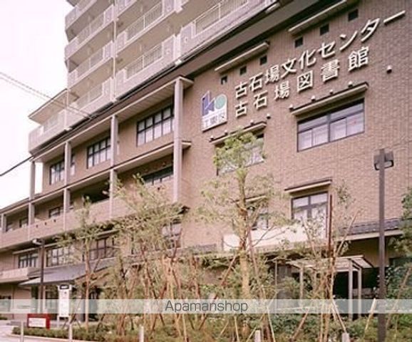 図書館　江東区古石場図書館（図書館）まで240m