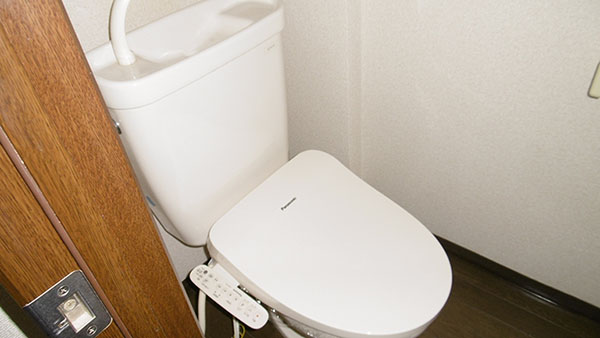 ラビットハウスにじのトイレ写真
