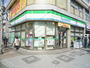 コンビニ　ファミリーマート足立綾瀬西口店（コンビニ）まで312m