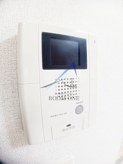 セキュリティ　モニター付きインターホンです。