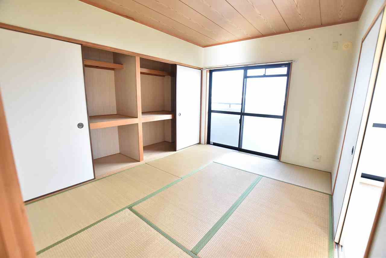 グランシャリオ寺山の内装写真