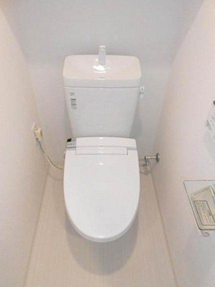 京成押上線 京成曳舟駅 徒歩5分 5階建 築11年のトイレ写真