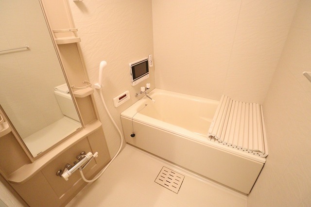 バス・シャワールーム　※別部屋参考写真・現況優先※