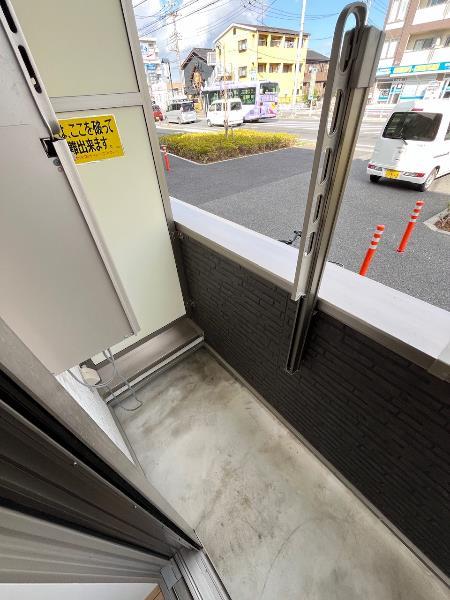 バルコニー　※別号室のお写真です