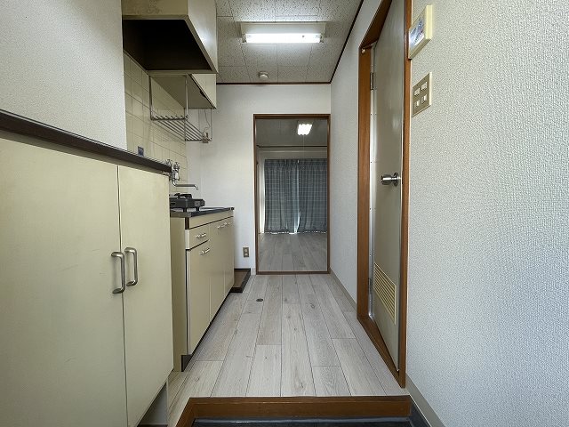 玄関　同タイプ別部屋