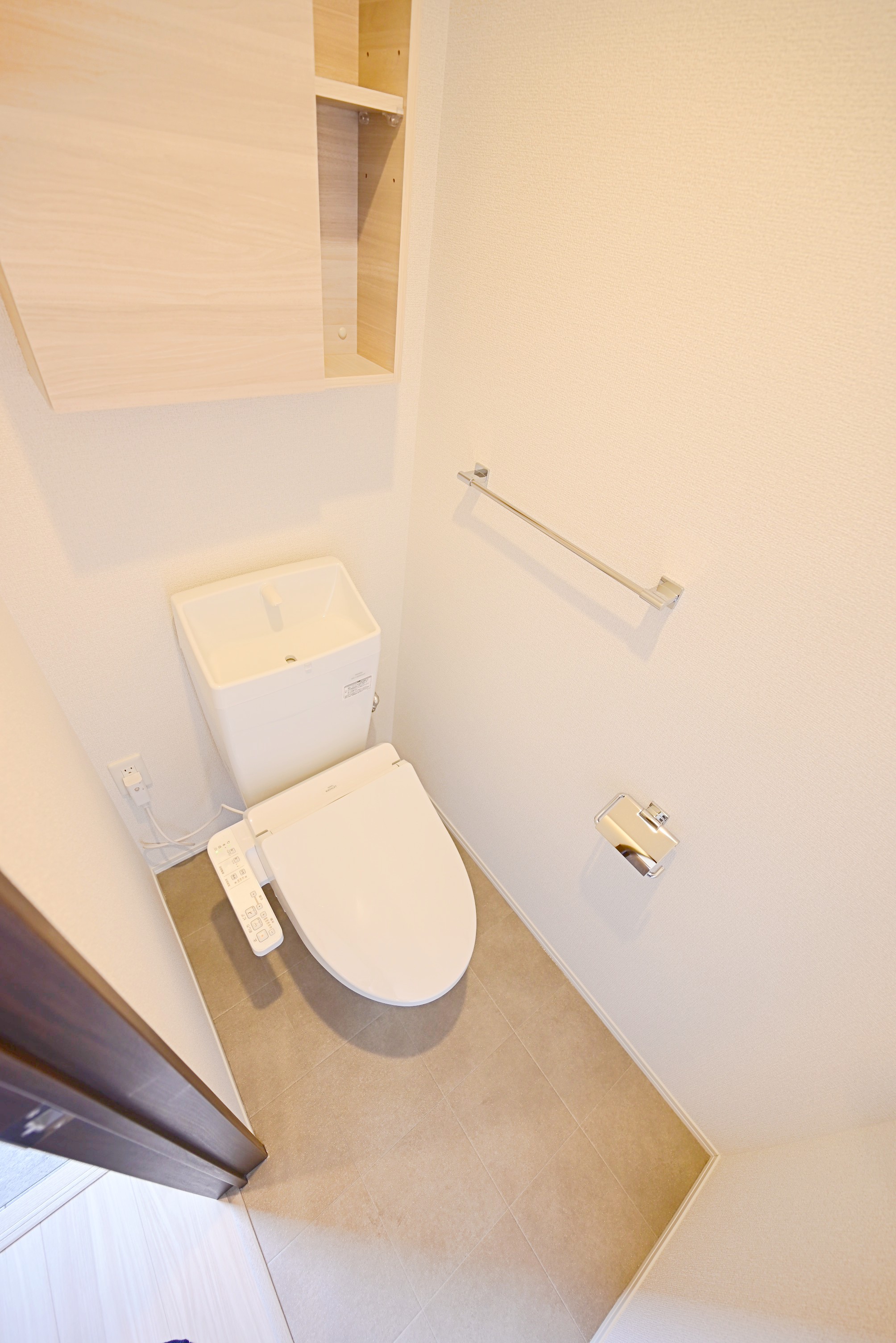 ＪＲ山陽本線 海田市駅 徒歩14分 3階建 築2年のトイレ写真