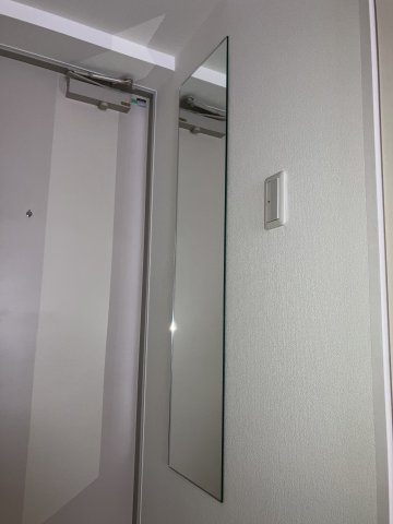 玄関　※参考写真