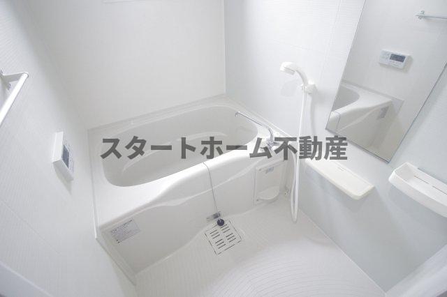 バス・シャワールーム　お風呂で日々の疲れを落としましょう