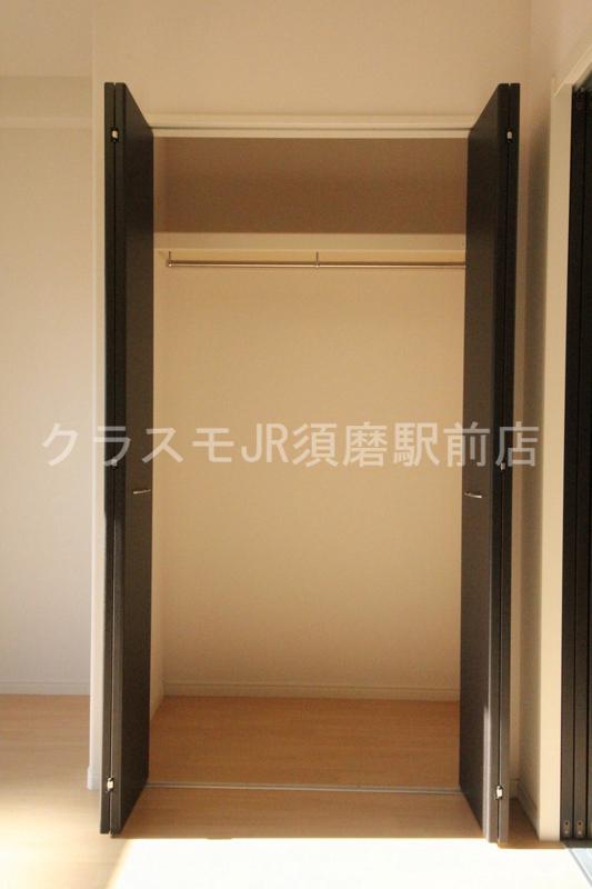 収納　クローゼット