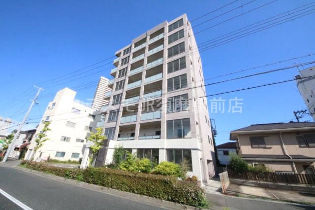 建物外観　エントランス入口