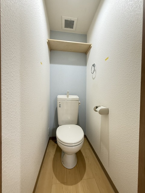 トイレ　別部屋参考写真です