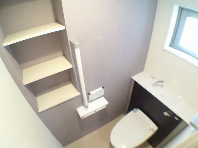 ヴィラ ヒルギタのトイレ写真