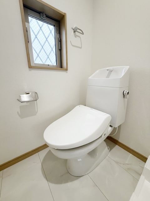 トイレ　～トイレの時間も大事なひと時～