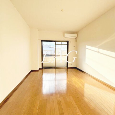 居室・リビング　洋室のお部屋です。