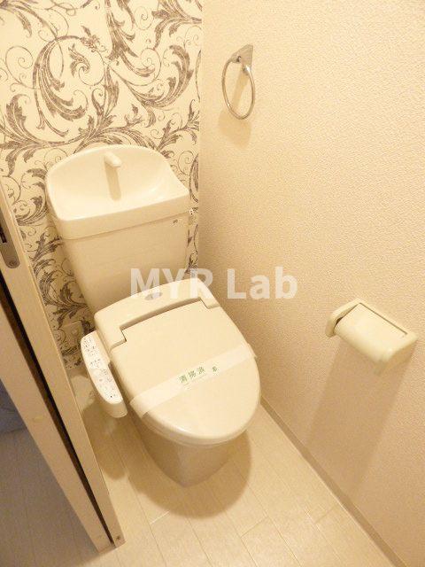 地下鉄空港線 祇園駅 徒歩10分 2階建 築15年のトイレ写真