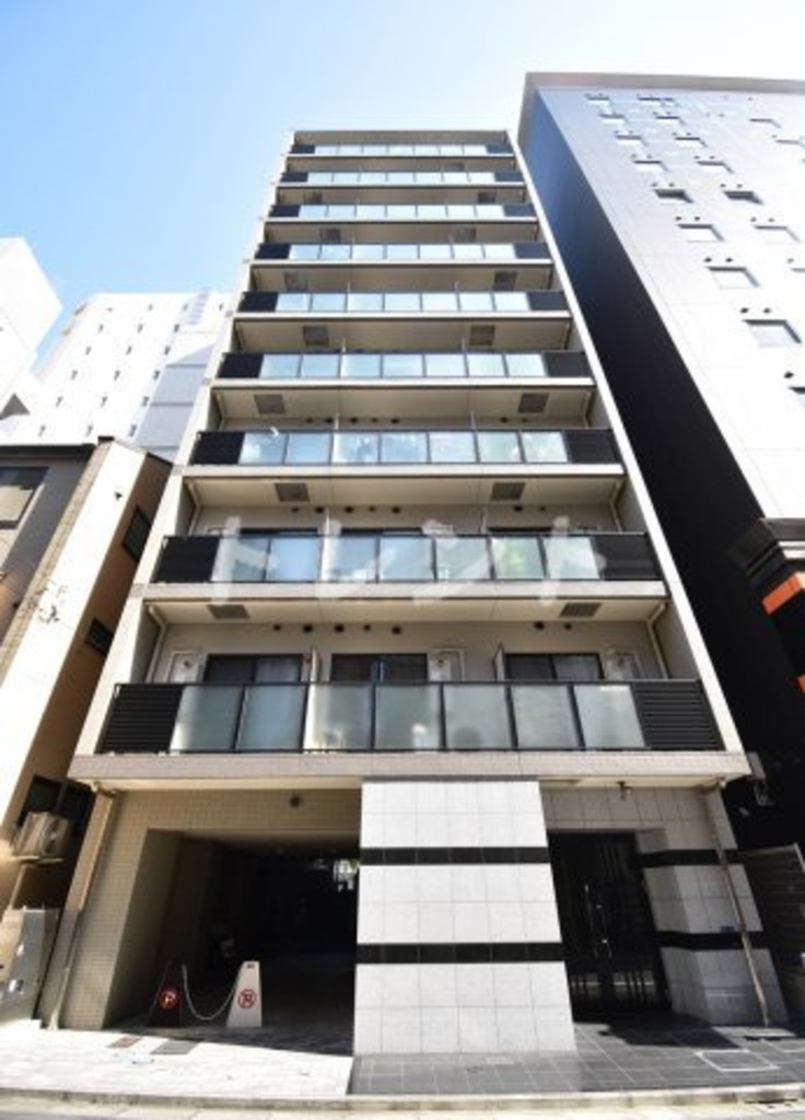 東京メトロ有楽町線 新富町駅 徒歩2分 築11年