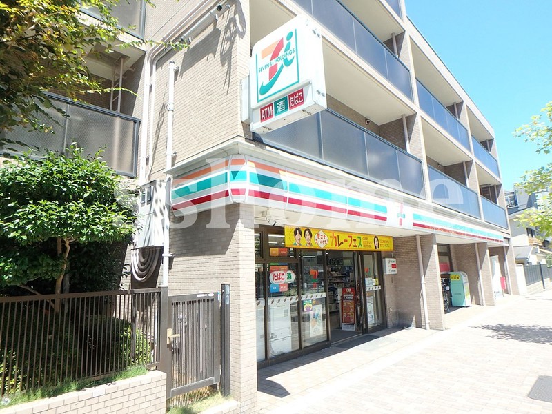 コンビニ　セブンイレブン神戸六甲口店（コンビニ）まで215m