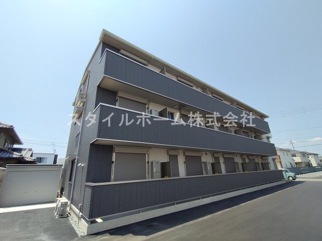 トカティの外観写真