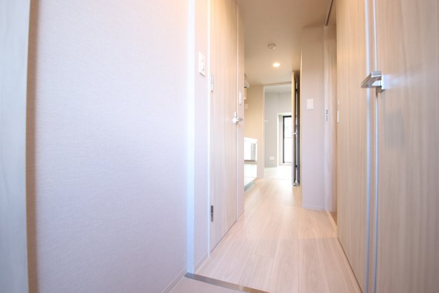 玄関　※他部屋の参考写真です。現況優先です。