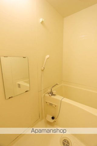 トル トゥーガの風呂写真