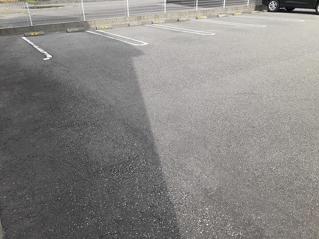 駐車場　駐車場完備です