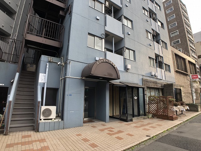 エントランス