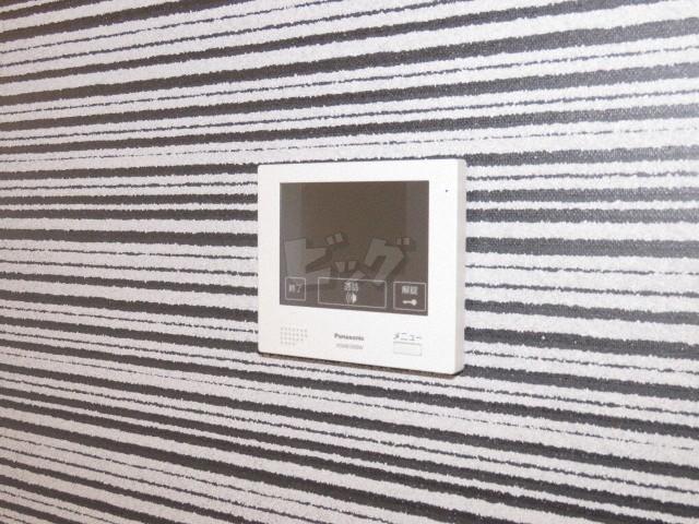 セキュリティ　TVモニターホンでお客様の顔も見えて安心です♪