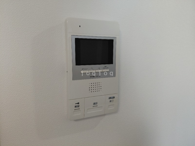 セキュリティ　モニター付きインターホンで来客確認も安心です！