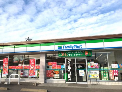 コンビニ　ファミリーマート 岐阜茜部寺屋敷店（コンビニ）まで1001m