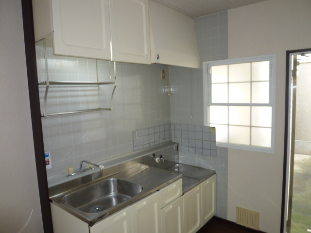 キッチン　別の部屋の写真です