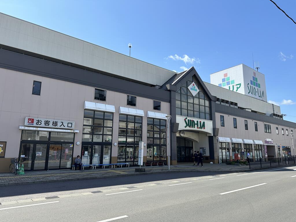 ショッピングセンター　南三陸ショッピングセンターサンリア（ショッピングセンター）まで877m