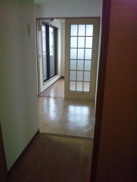 玄関　玄関からはこんな感じです